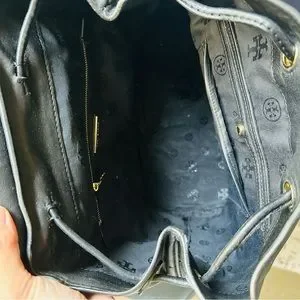Brand new NWOT Tory Burch Marion Quilted DRAWSTRING Leather Backpack, Black Tory Burch | Bags | Brand New Nwot Tory Burch Marion Quilted  main image 2